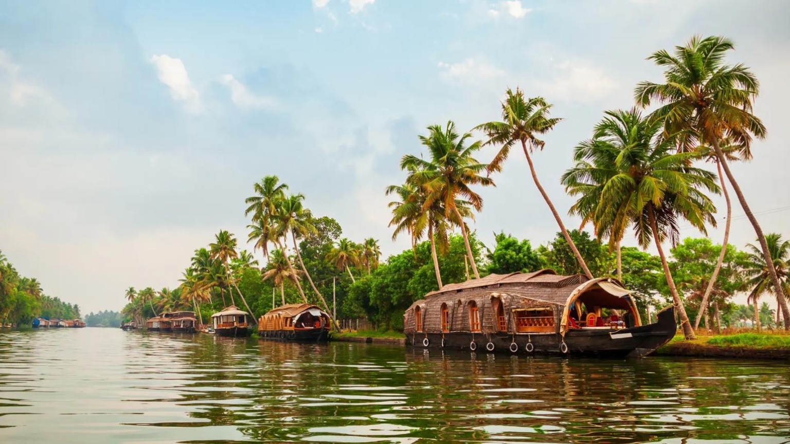ആലപ്പുഴ കായലുകൾ