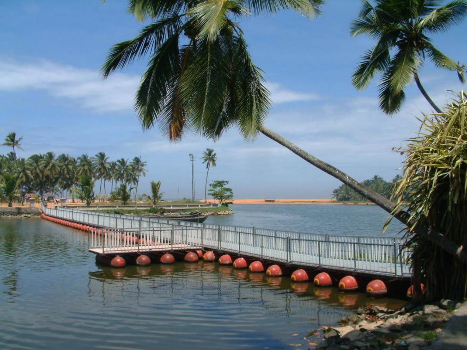 ഏർവാടി ദർഗയുടെ മറ്റൊരു ദൃശ്യം